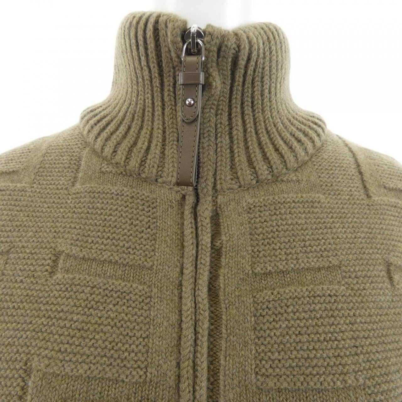 エルメス HERMES 2H2102DA ダウンジャケット