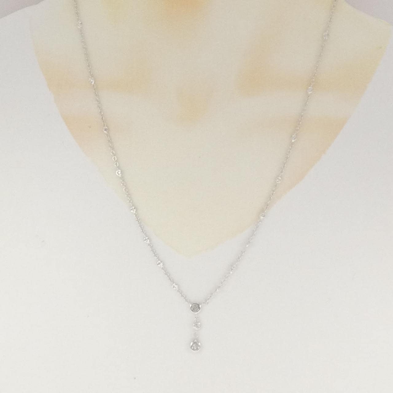 750WG ダイヤモンド ネックレス
