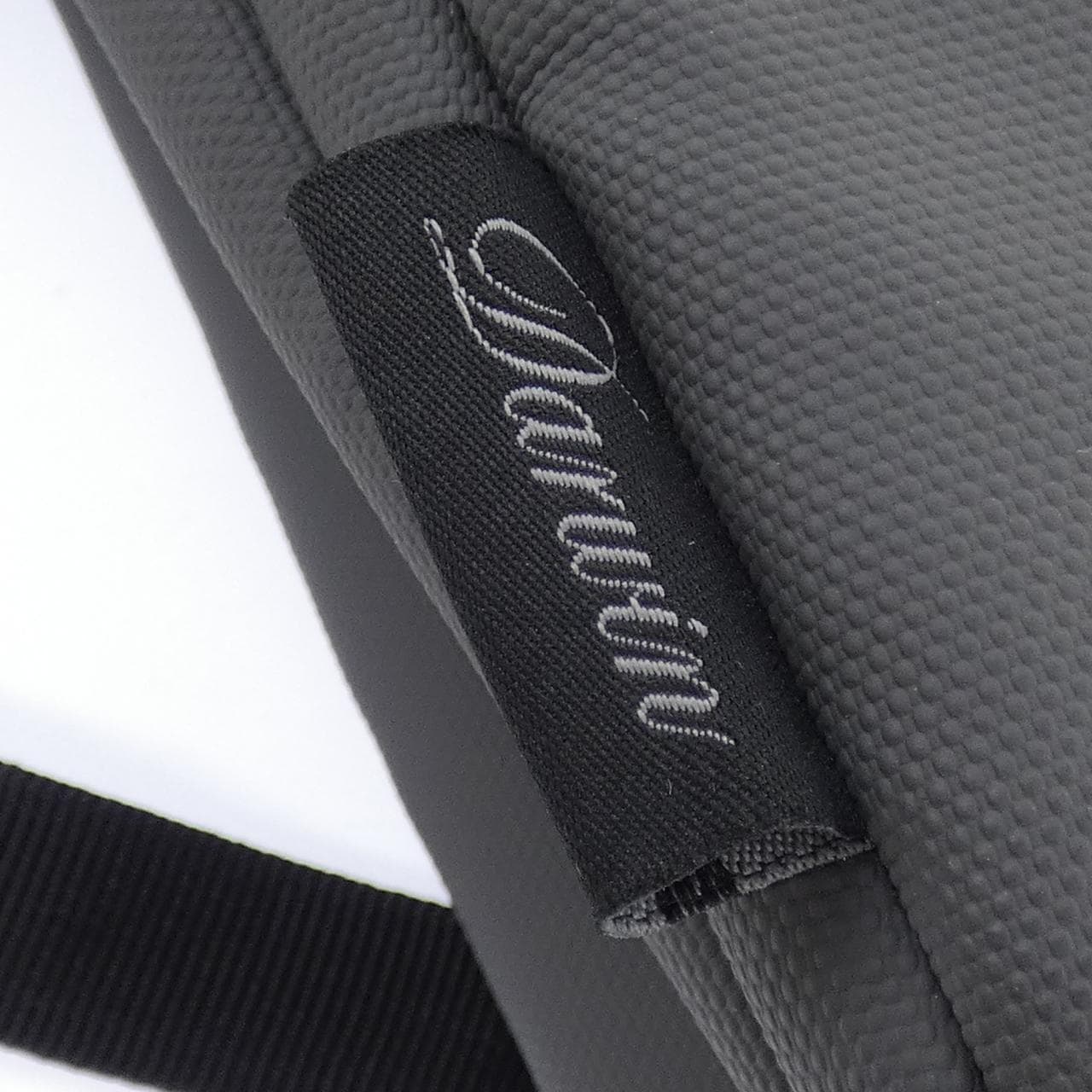 DARWIN BACKPACK