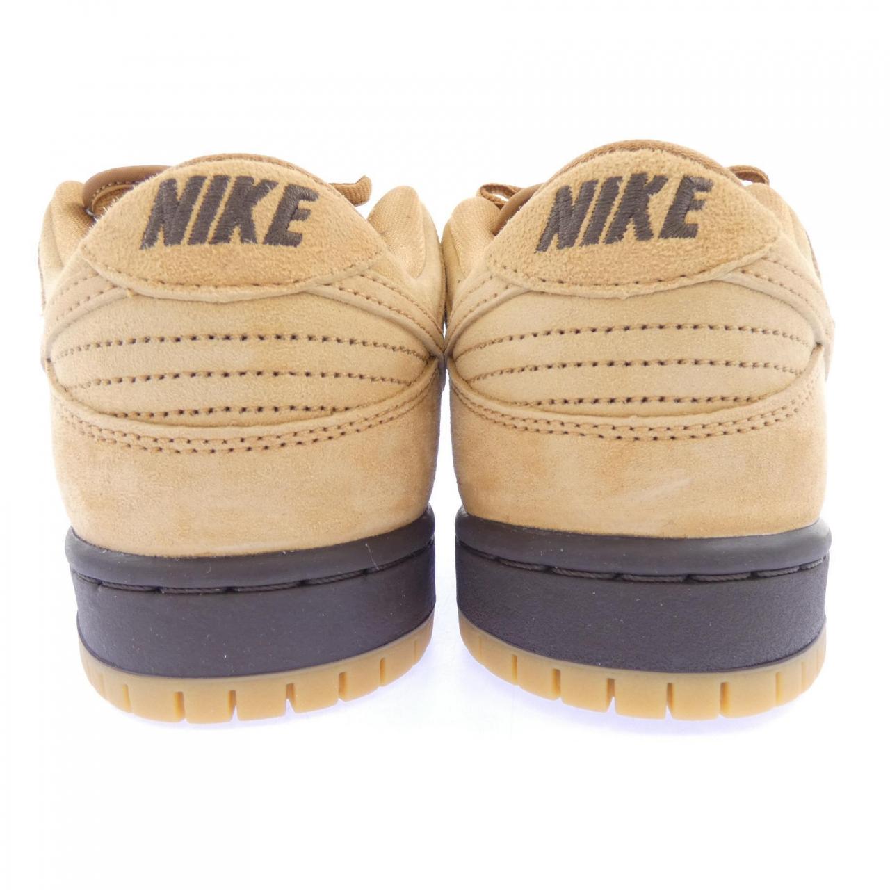 ナイキ NIKE BQ6817-204 スニーカー