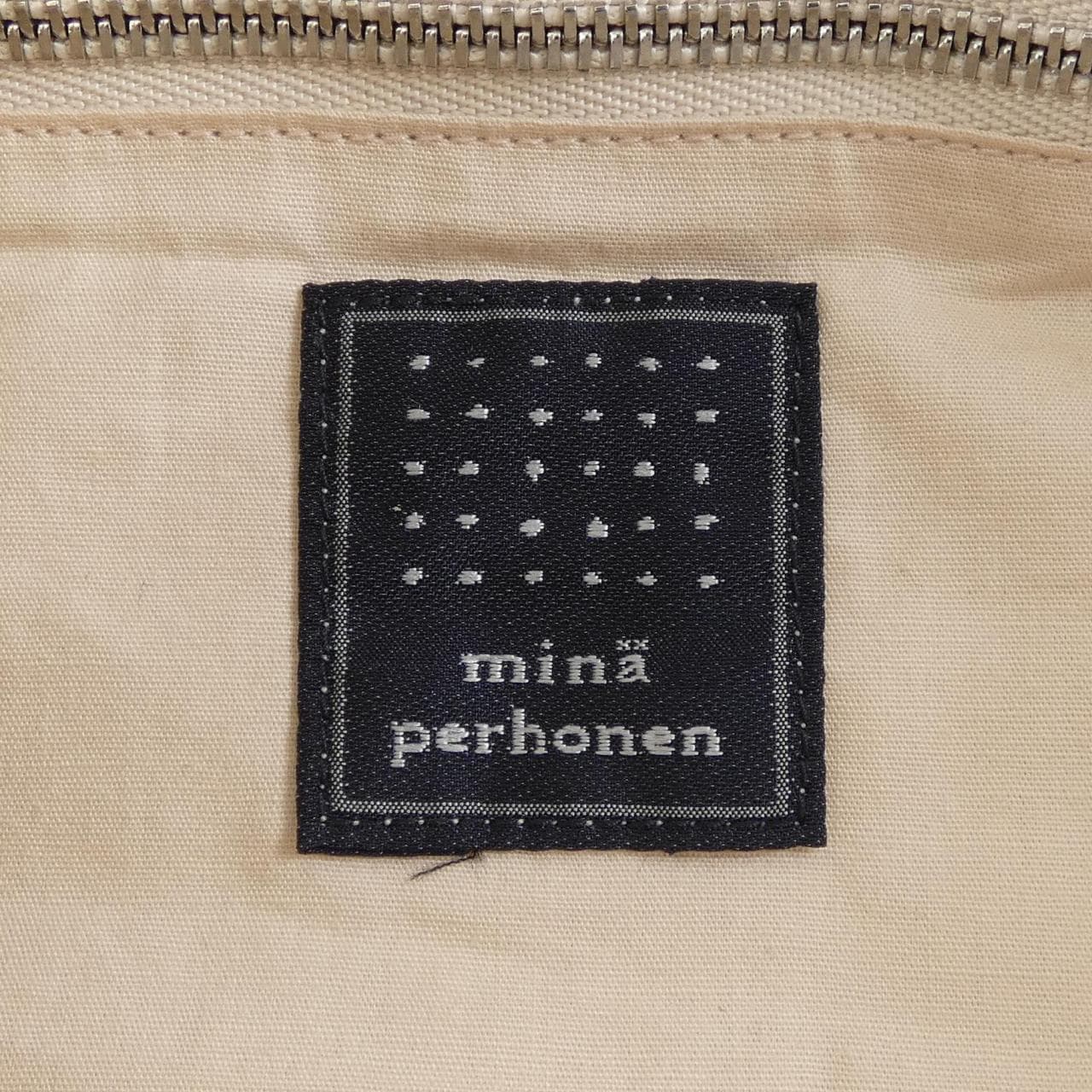 ミナペルホネン mina perhonen BAG