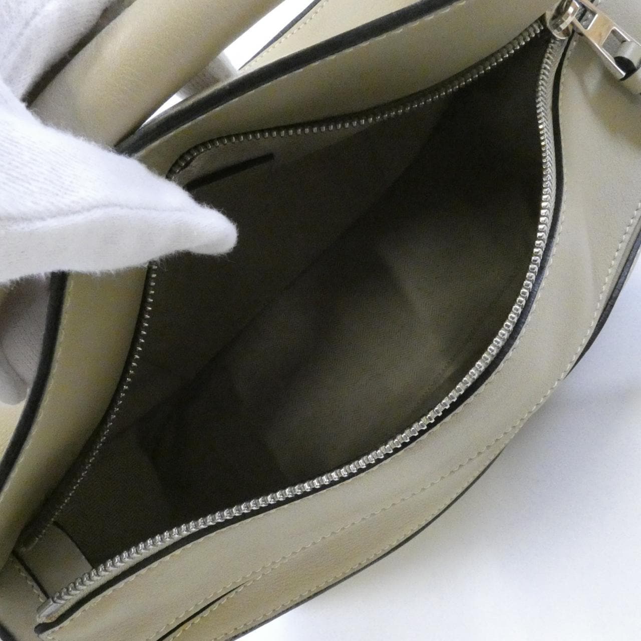 ロエベ パズル ミディアム 322 30 K74 バッグ