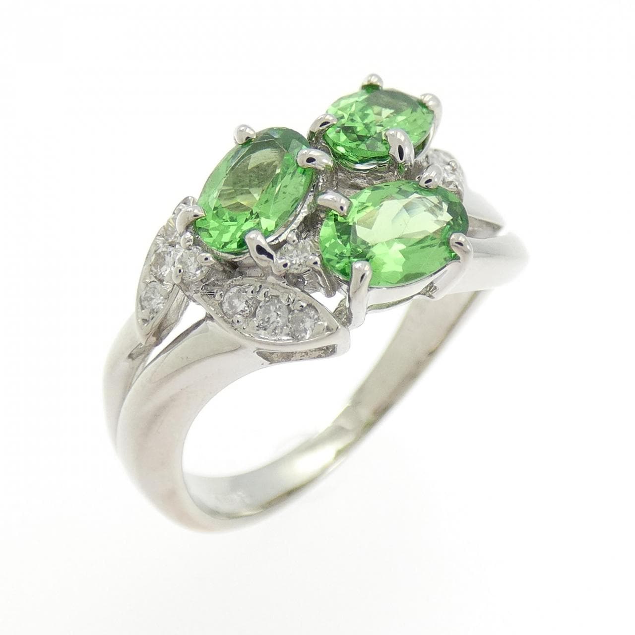 K18WG グリーンガーネット リング 1.32CT