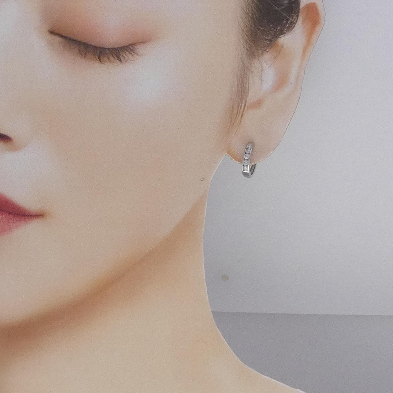 PT900 ダイヤモンド ピアス 0.25CT 片耳