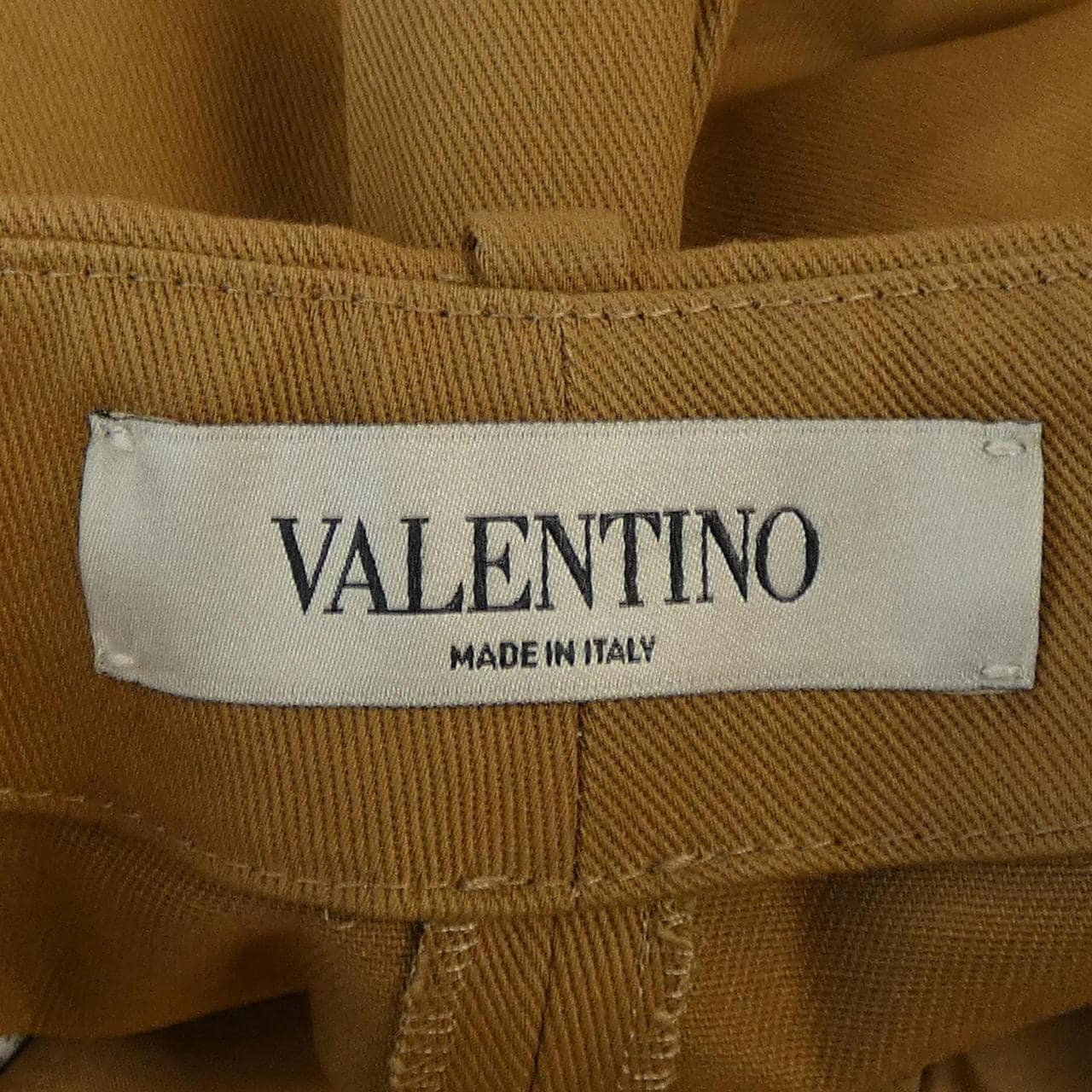 ヴァレンティノ VALENTINO ショートパンツ