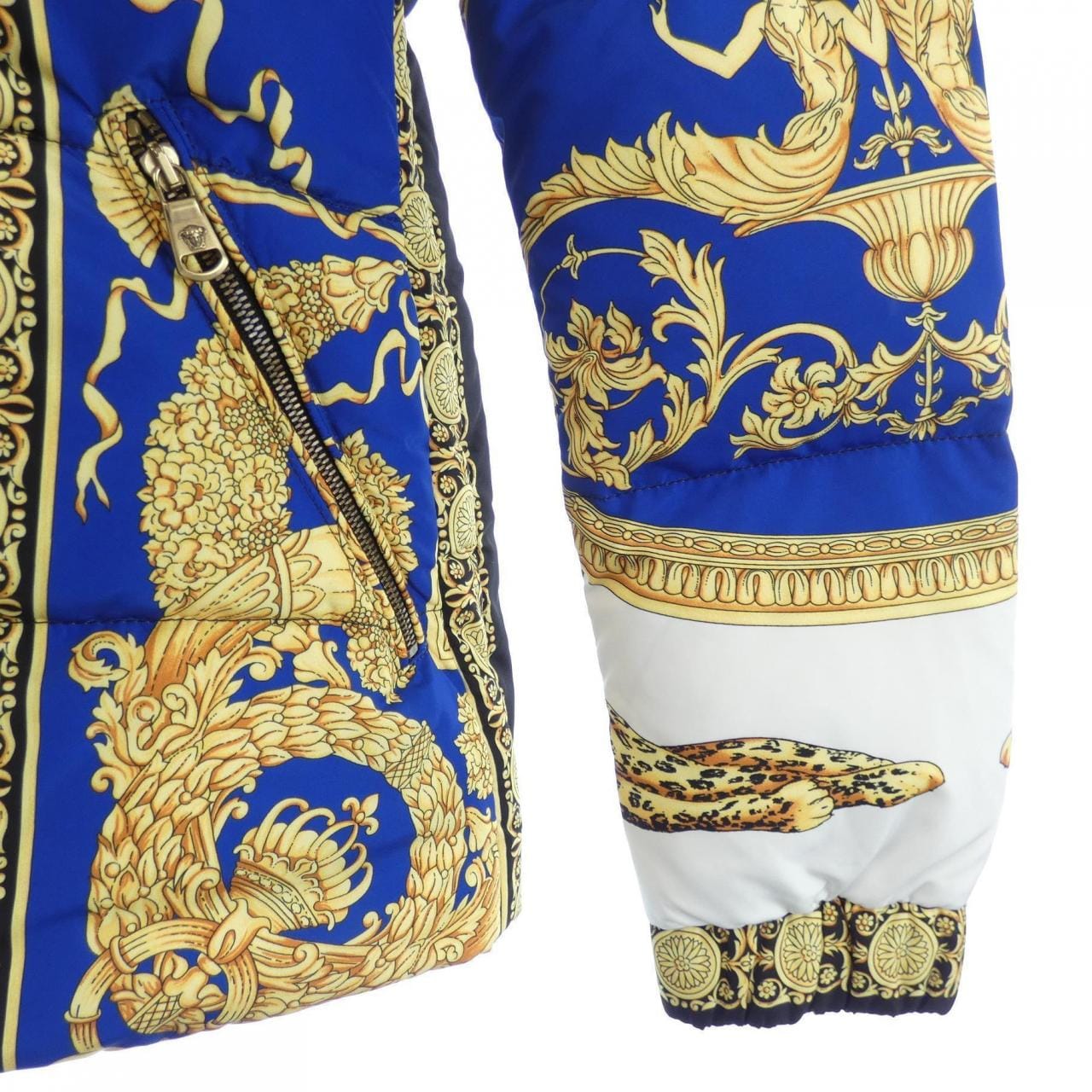 ヴェルサーチェ VERSACE ダウンジャケット