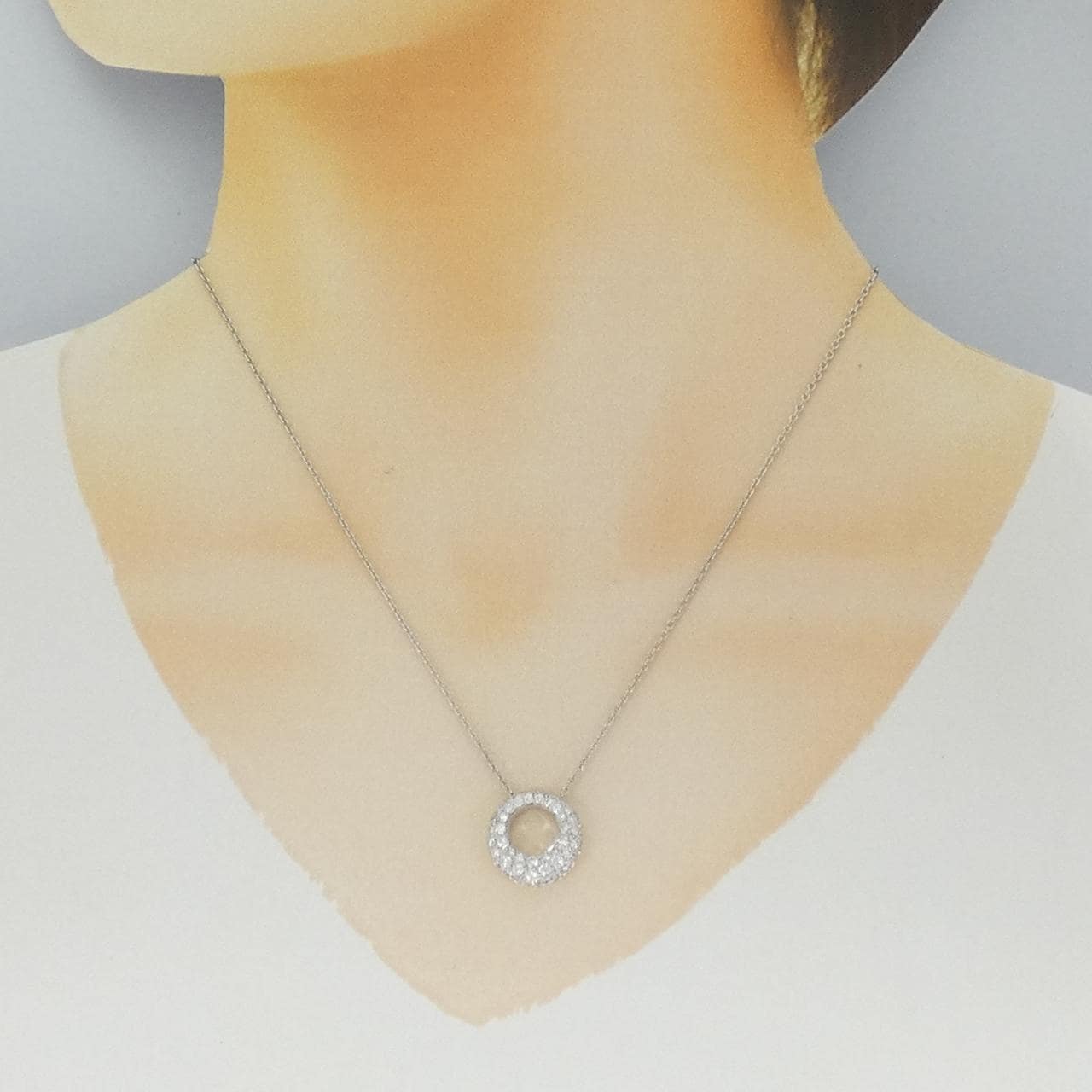 ショーメ アノー　フルパヴェ ネックレス