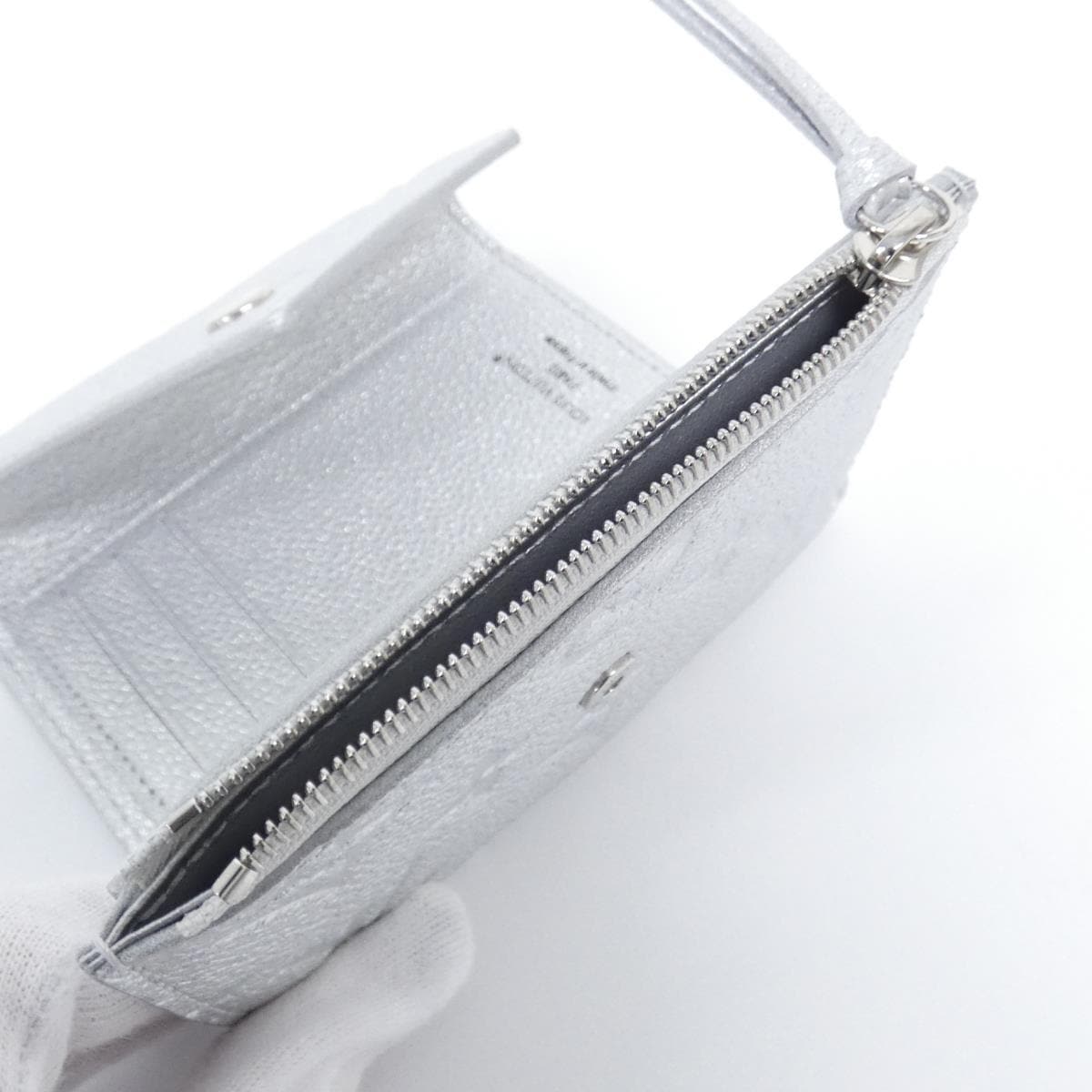 【未使用品】ルイヴィトン　モノグラム　アンプラント　ポルトフォイユ　ヴィクトリーヌ　Ｍ２６８９６　財布