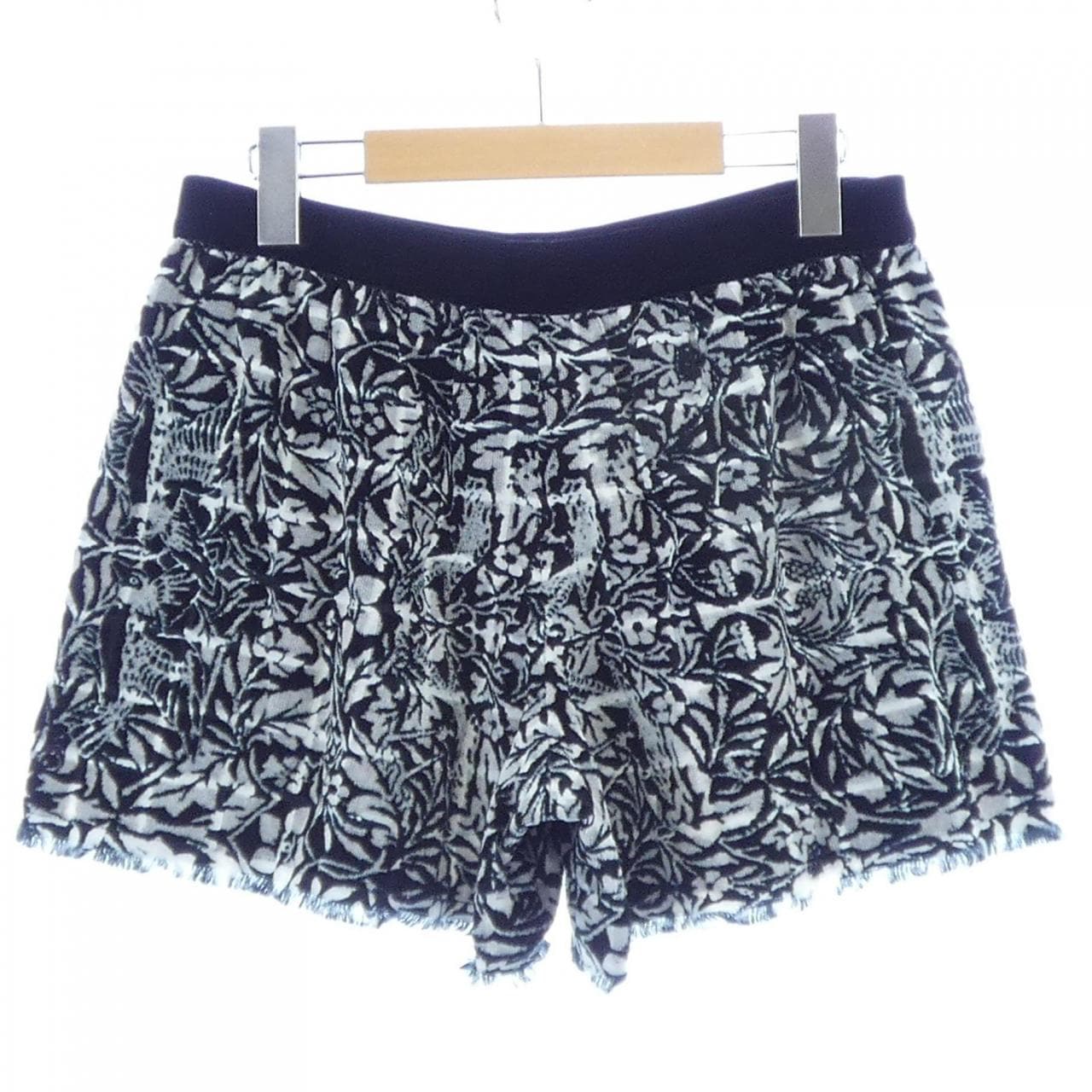 シャネル CHANEL P50702V37663 ショートパンツ