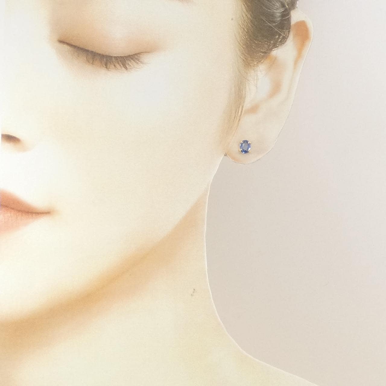 K18YG サファイヤ ピアス 1.30CT