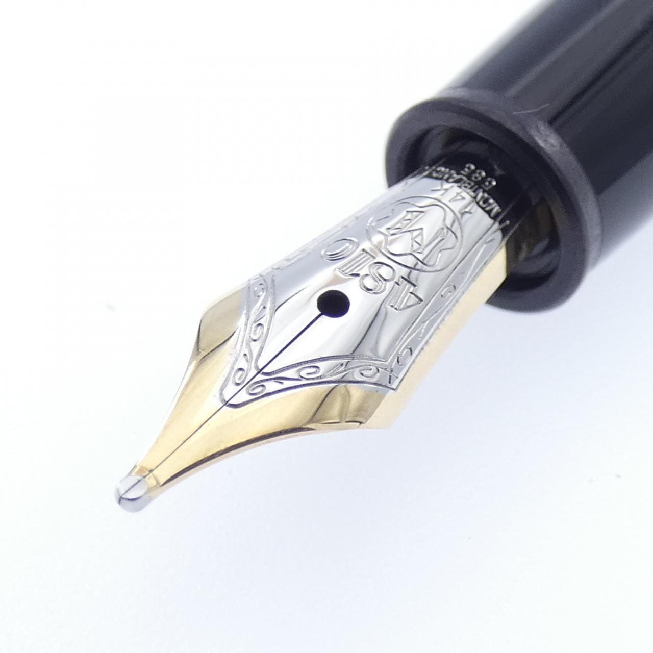 モンブラン マイスターシュテュックユニセフクラシック 105605 万年筆