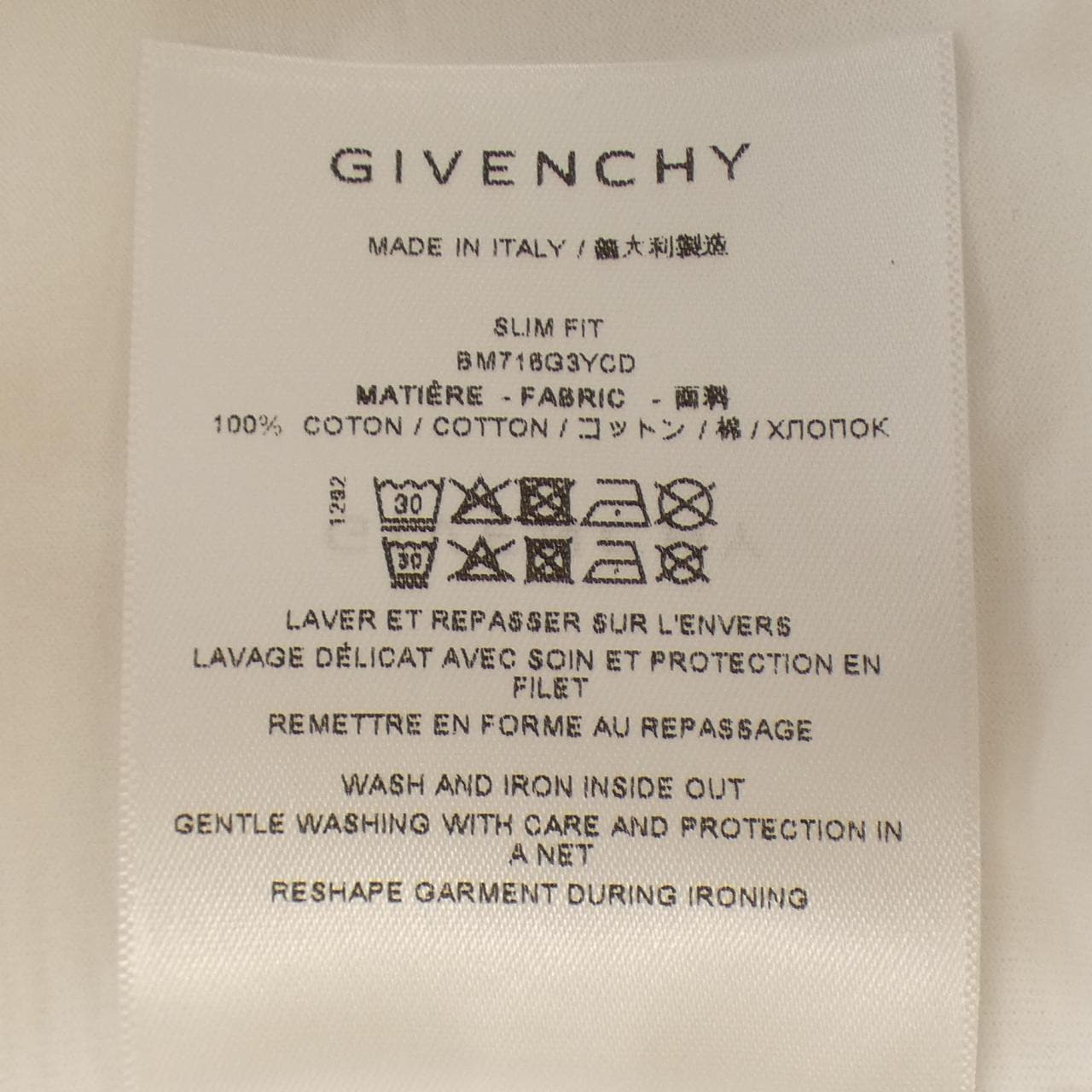 GIVENCHY纪梵希T恤