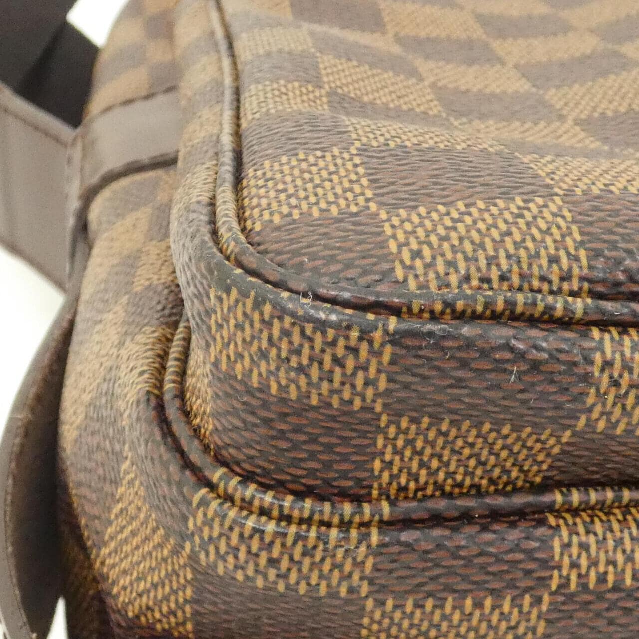 LOUIS VUITTON Damier Naviglio N45255 单肩包