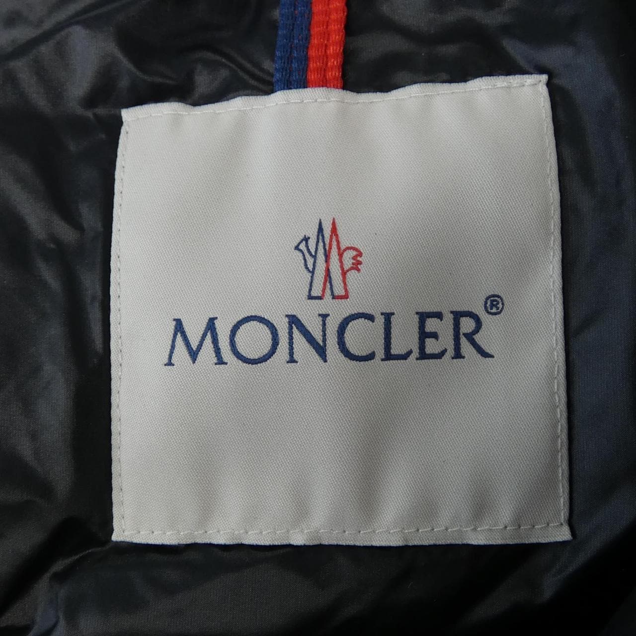 モンクレール MONCLER PAVIN ダウンジャケット
