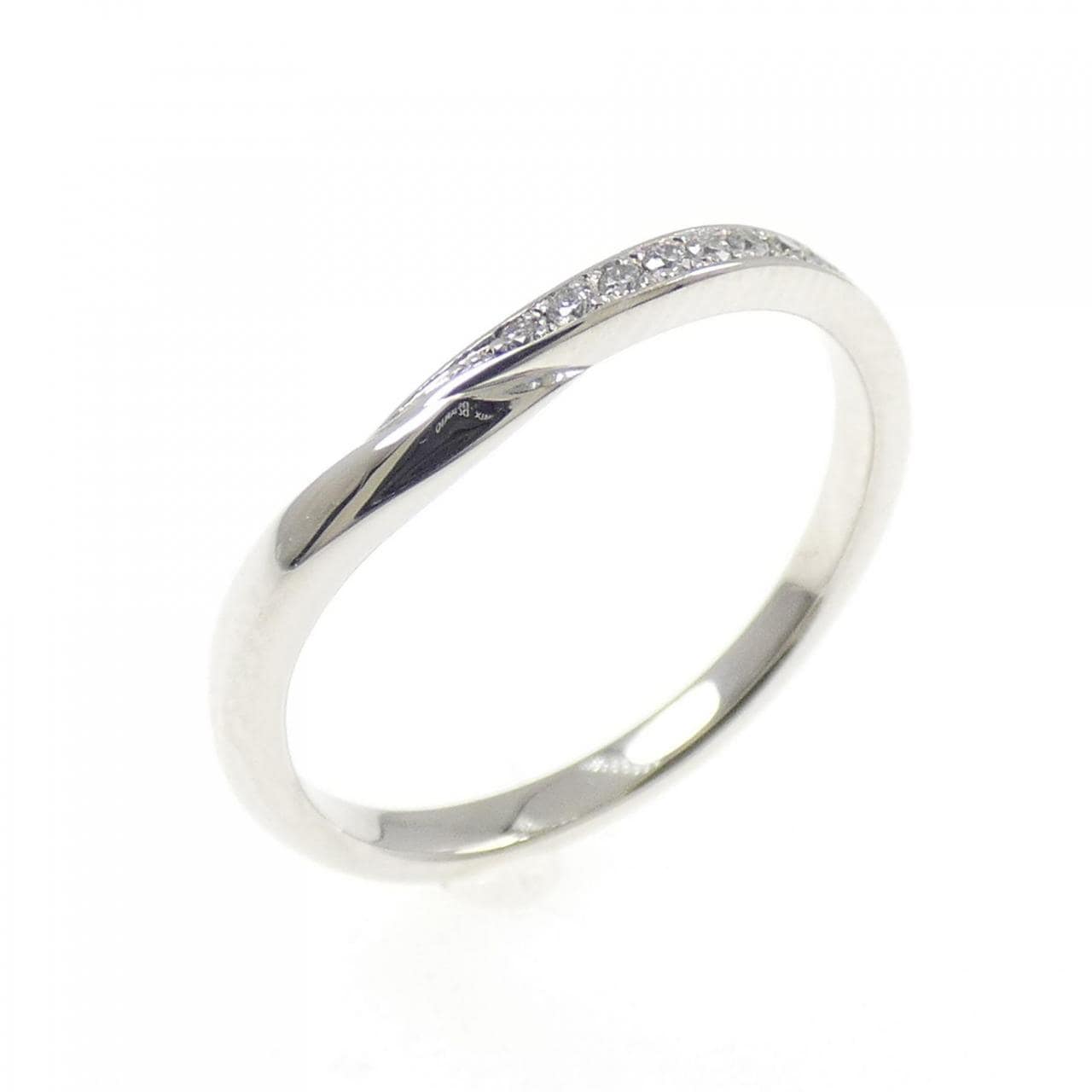 ニワカ ダイヤモンド リング