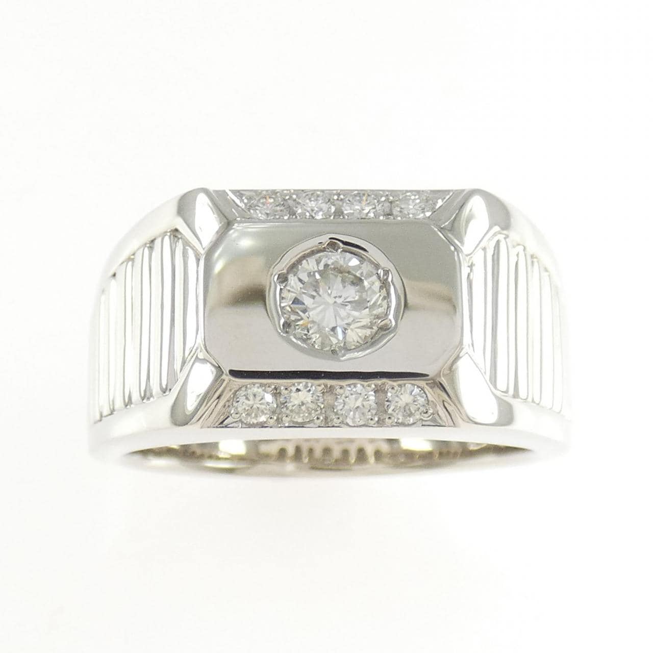 PT900 ダイヤモンド リング 0.31CT