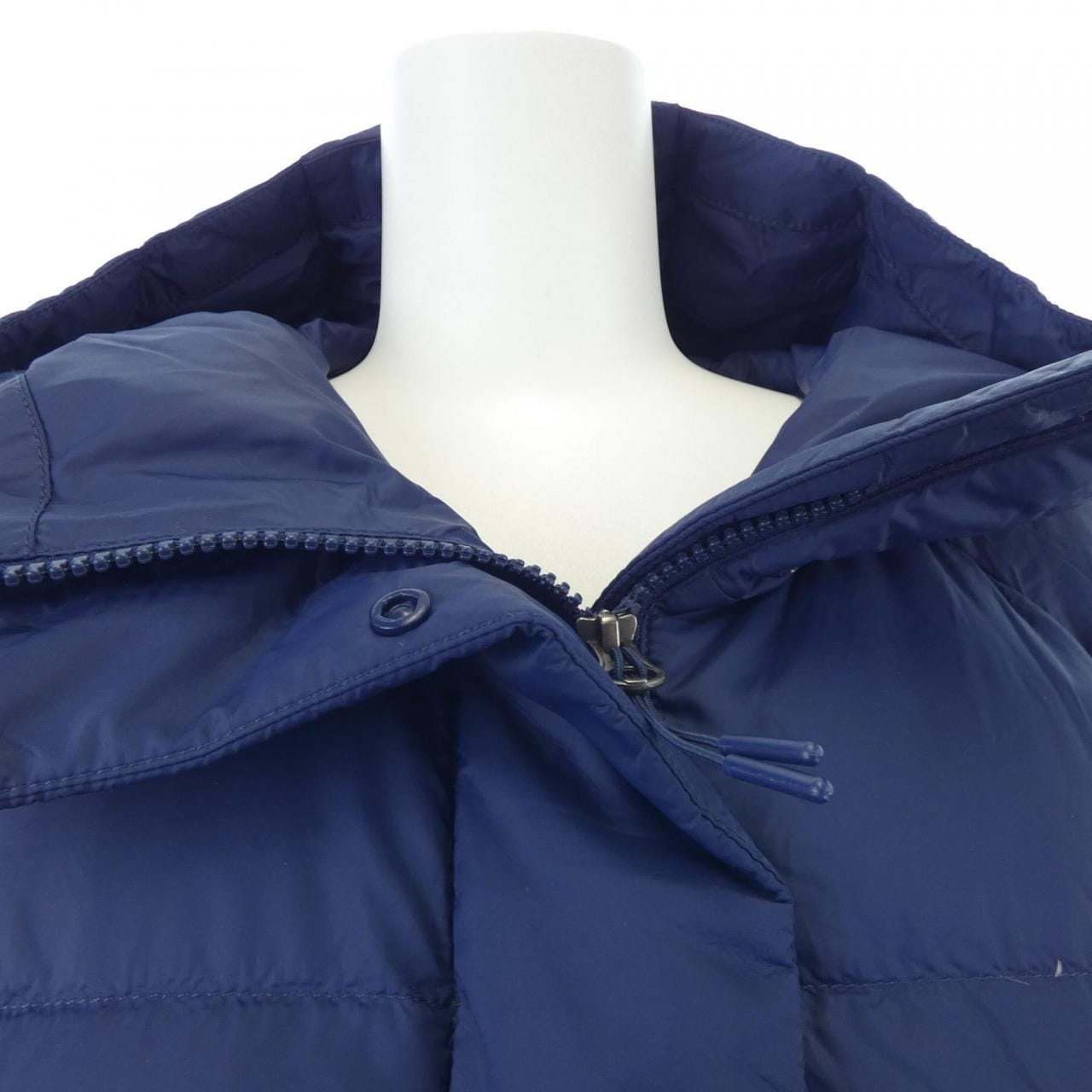 ザノースフェイス THE NORTH FACE NF0A7UQH ダウンジャケット