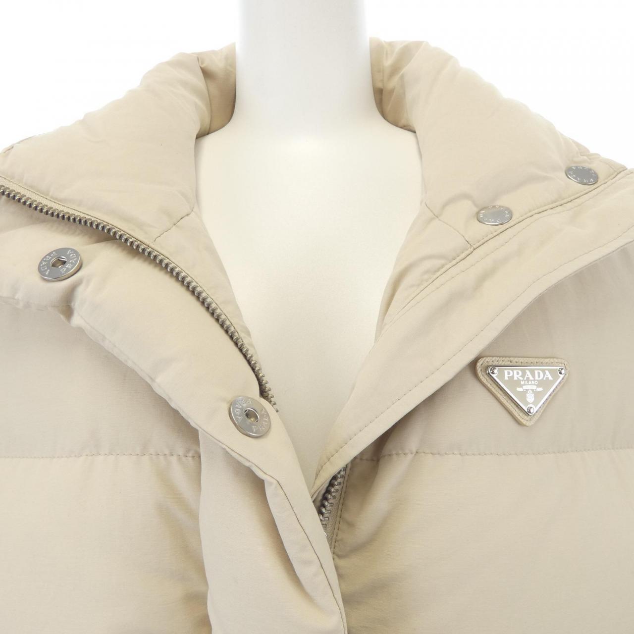 プラダ PRADA 29X131S232 ダウンベスト