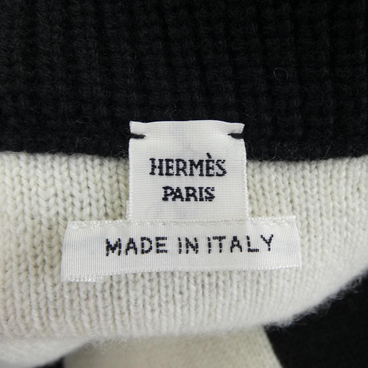 エルメス HERMES CLIQUETIS 2E2101DU ロングカーディガン