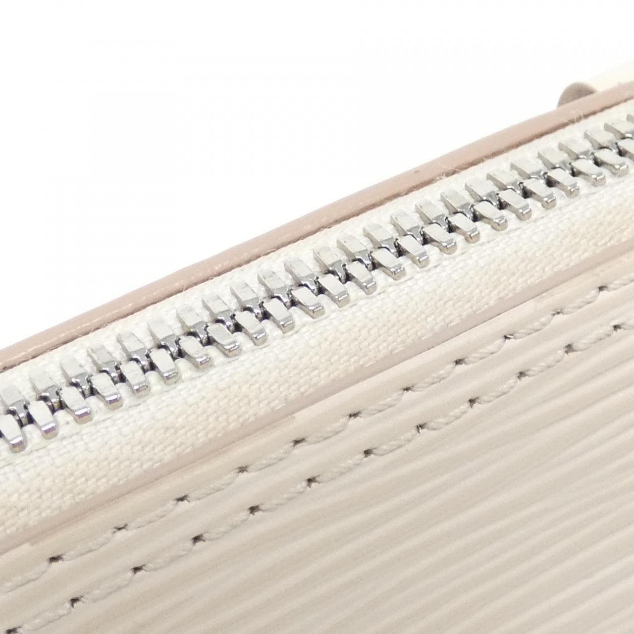 ルイヴィトン エピ アルマBB M58706 バッグ