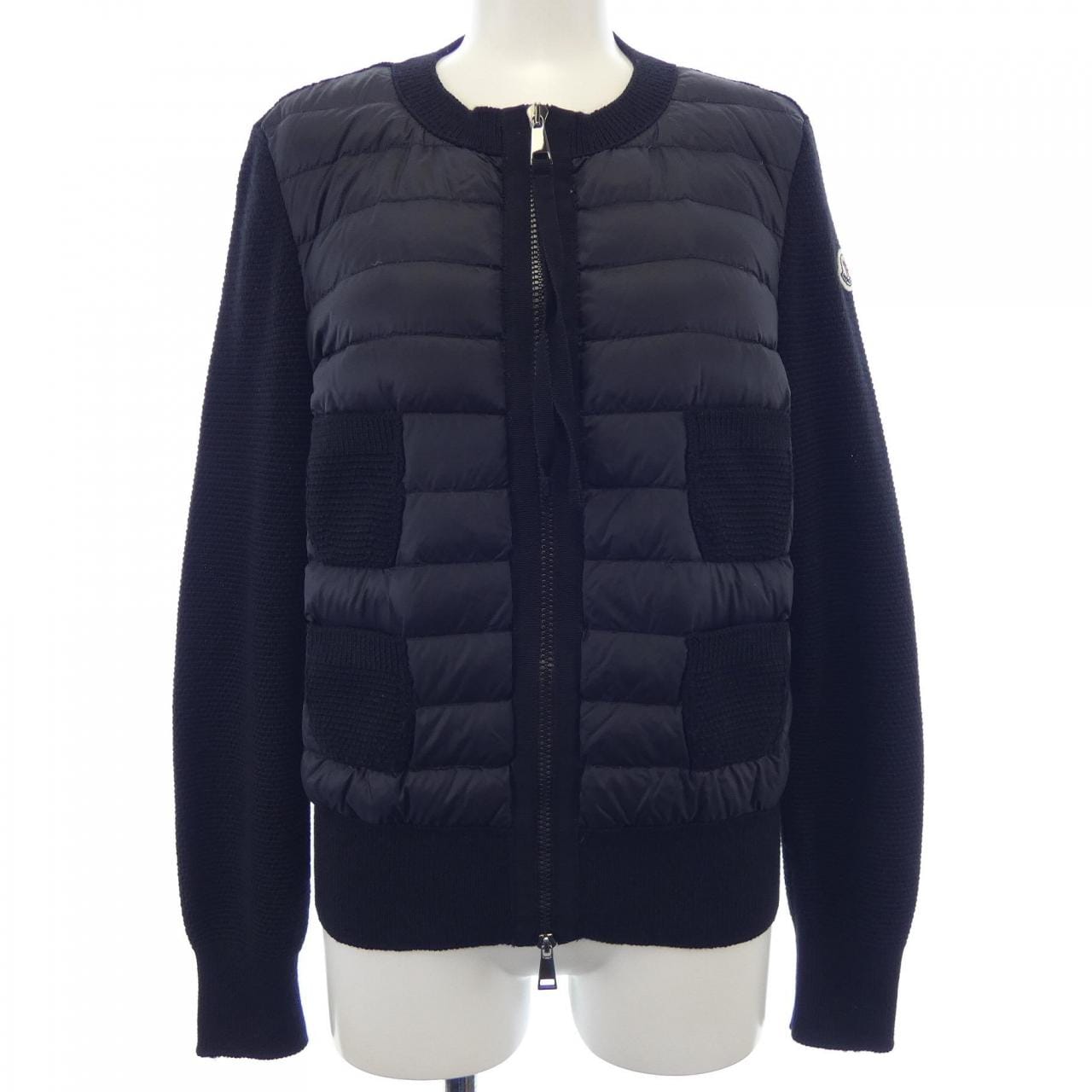 モンクレール MONCLER ダウンジャケット