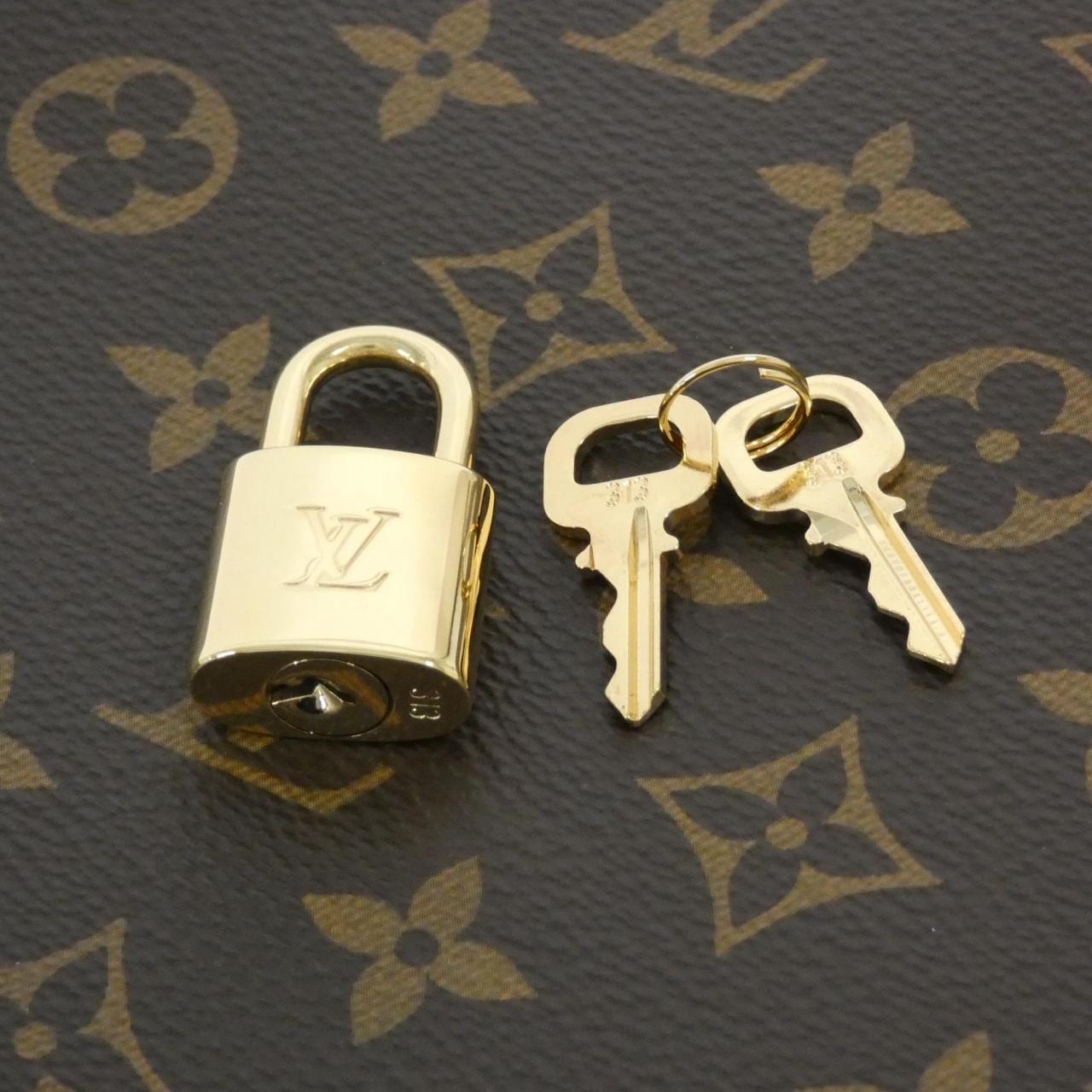 ルイヴィトン モノグラム プティ パレ PM M45900 バッグ