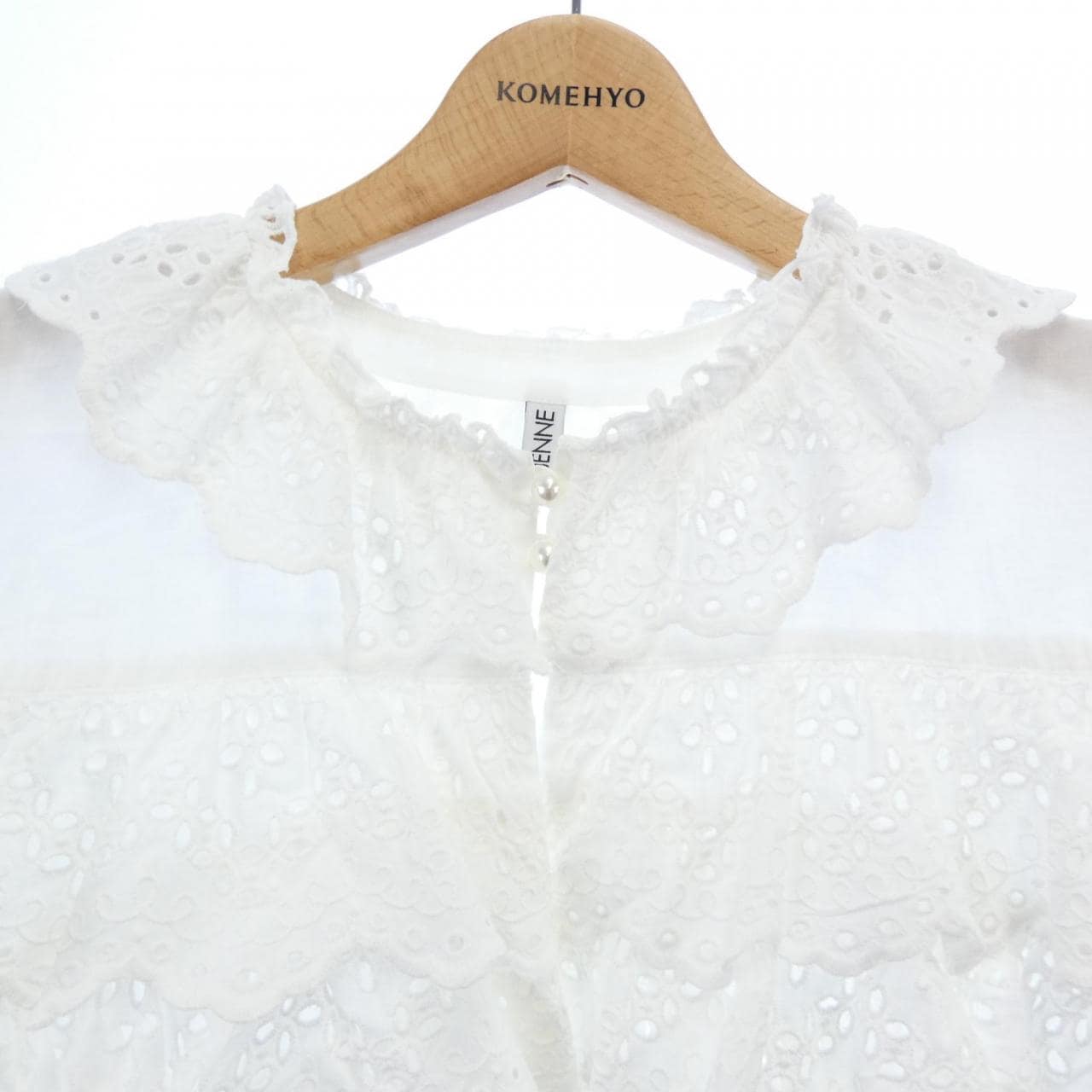 ジェンヌ JENNE トップス