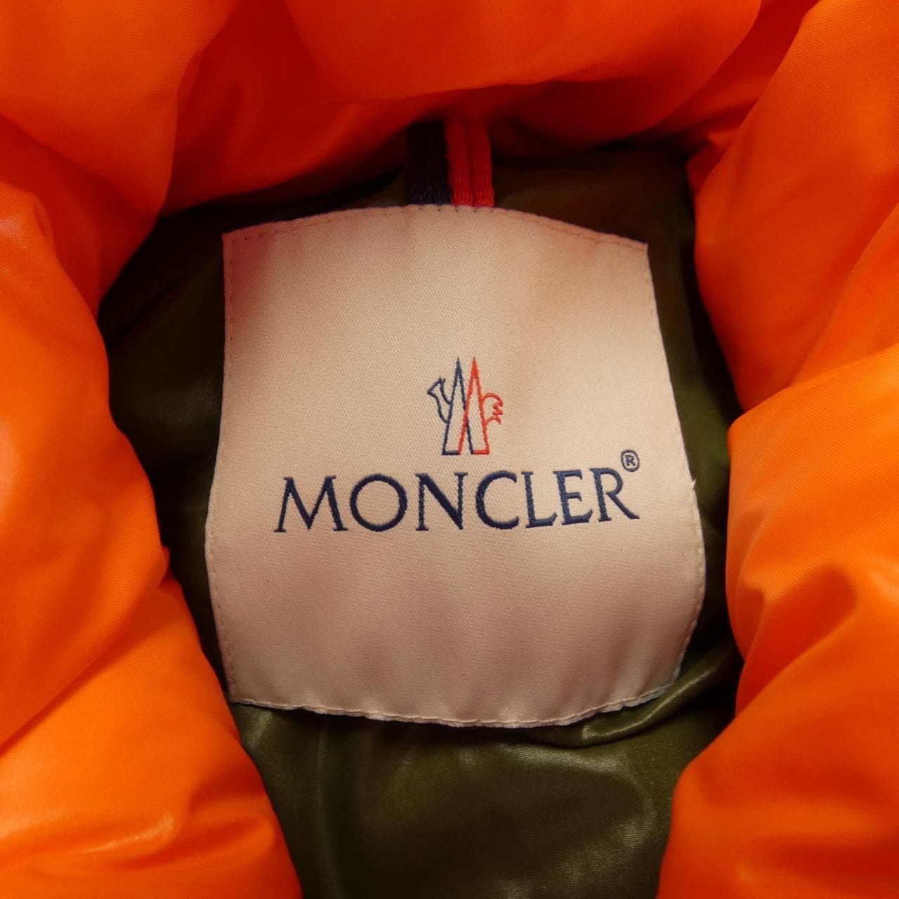 モンクレール MONCLER ダウンベスト