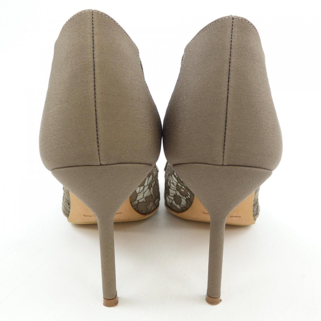 マノロブラニク MANOLO BLAHNIK パンプス