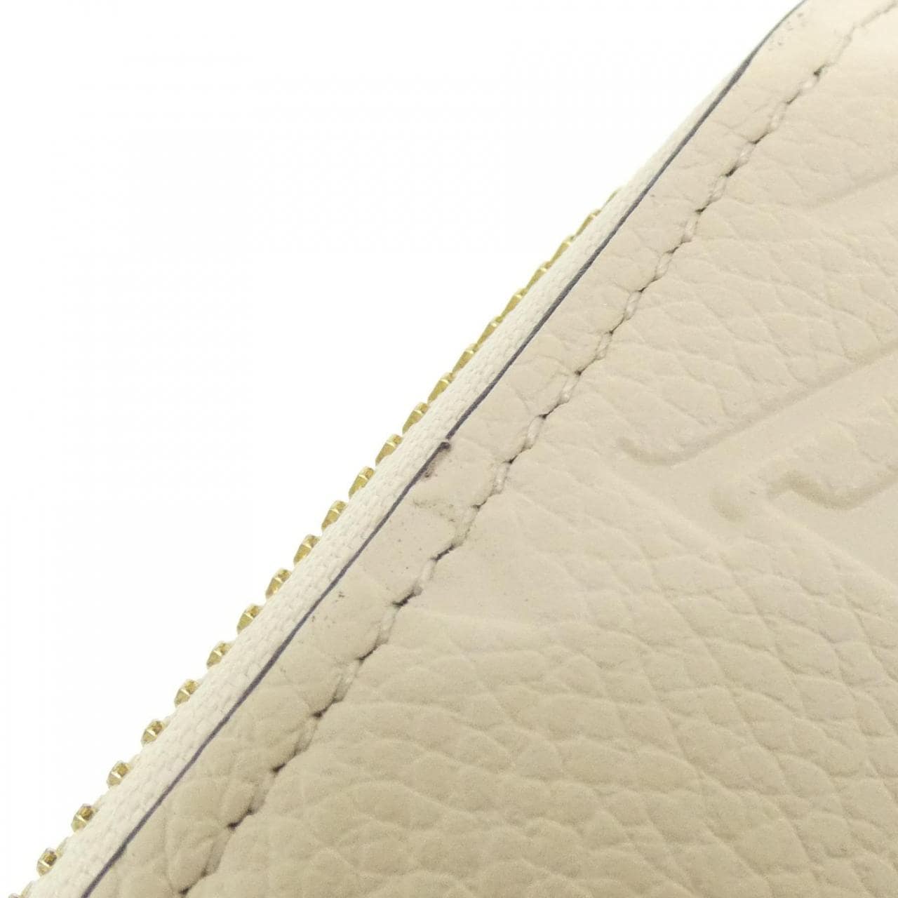 ルイヴィトン モノグラム アンプラント ジッピー ウォレット M82212 財布