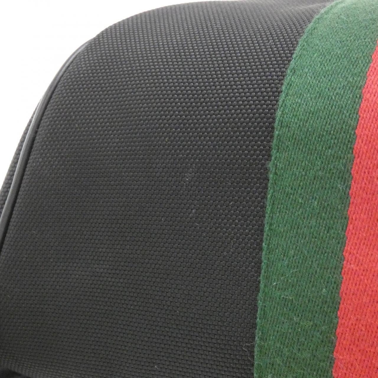 Gucci 630917 KWTJN双肩包
