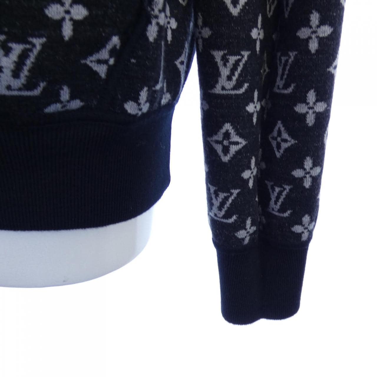 ルイヴィトン LOUIS VUITTON トラックトップリバーシブルモノグラム HKN05WZMA ブルゾン