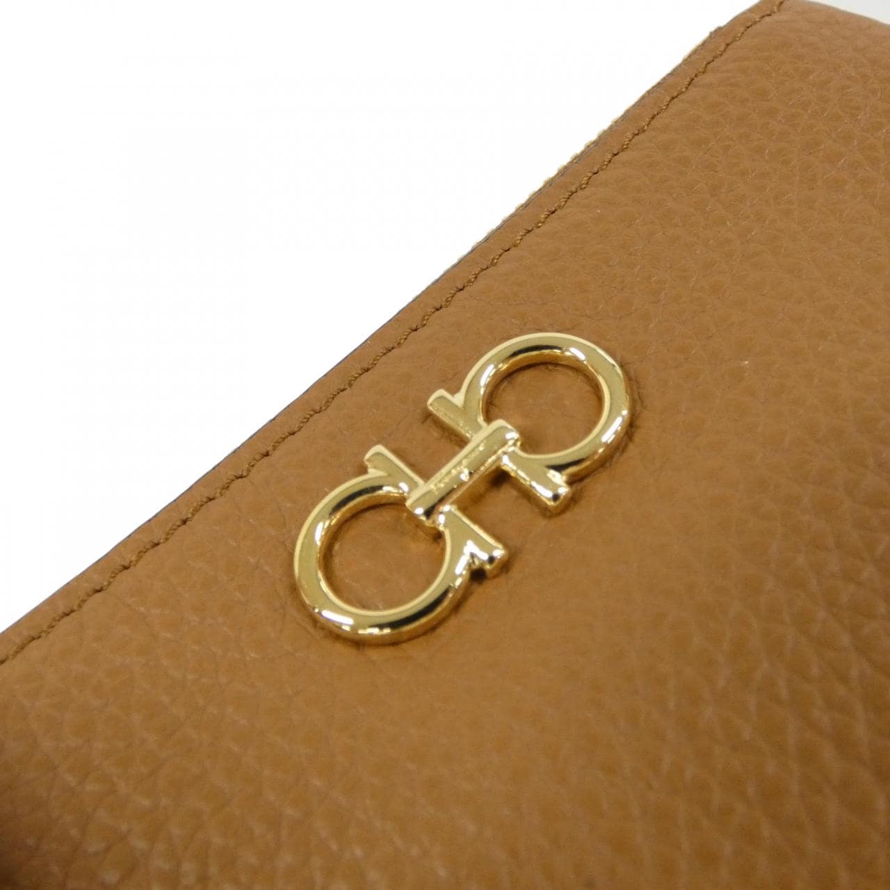 【未使用品】サルヴァトーレフェラガモ 22 0383 コイン＆キーケース