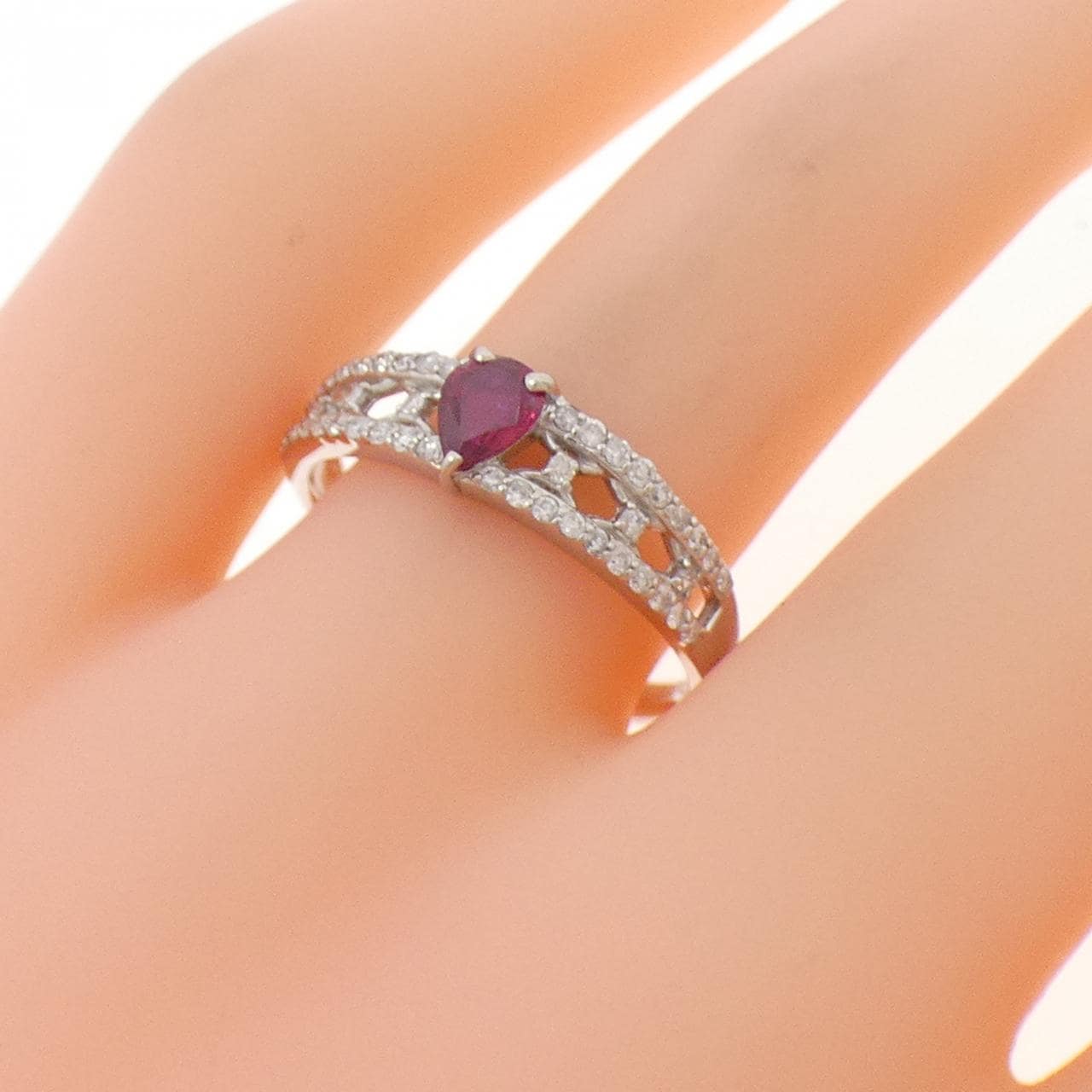 PT900 ルビー リング 0.26CT