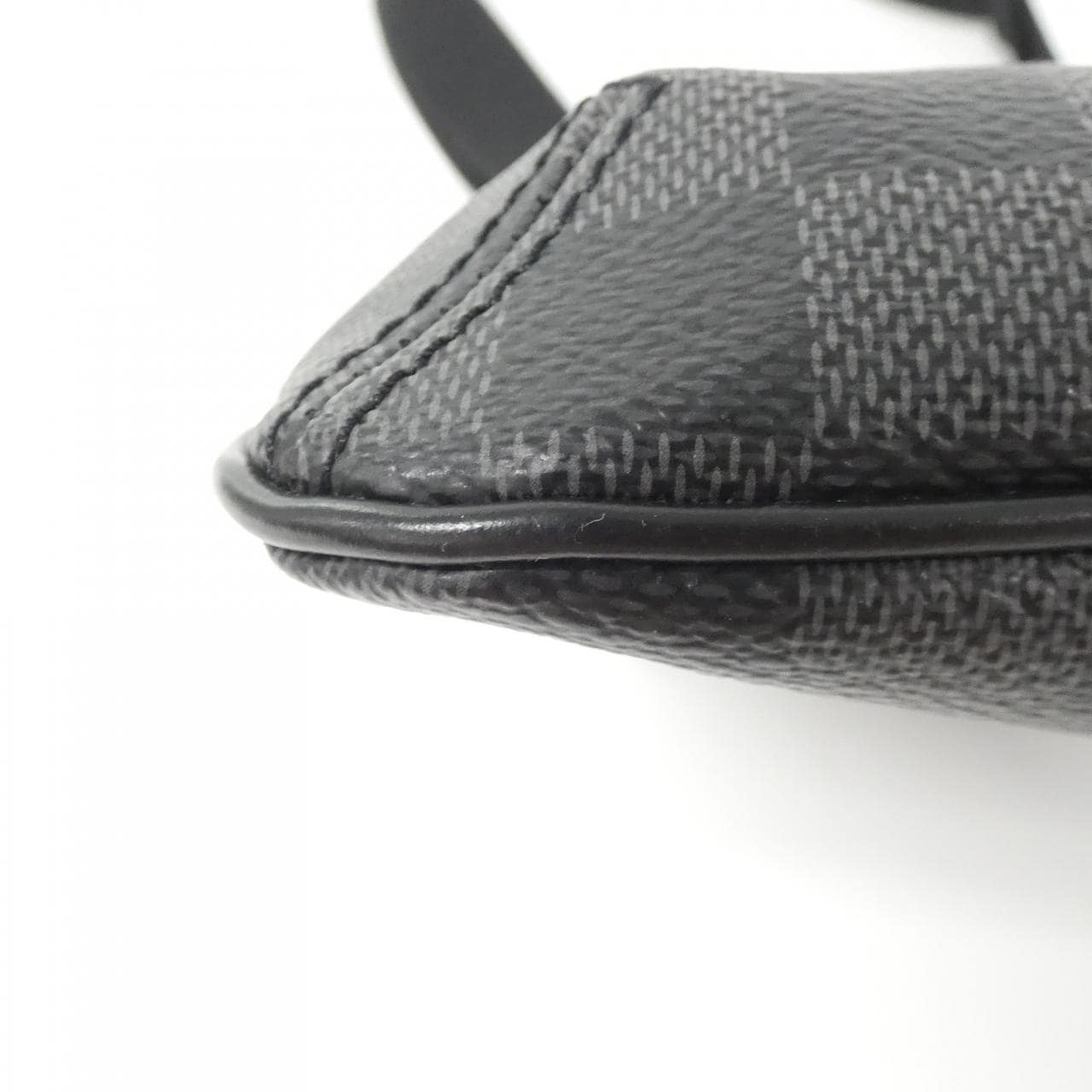 LOUIS VUITTON Damier Graphite Thomas N58028 Shoulder Bag