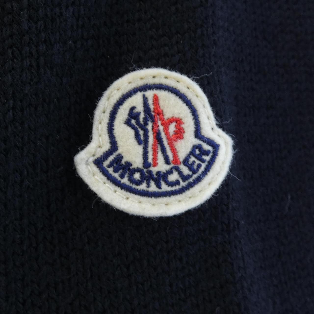 【新品】モンクレール MONCLER K20939B00035 ダウンジャケット