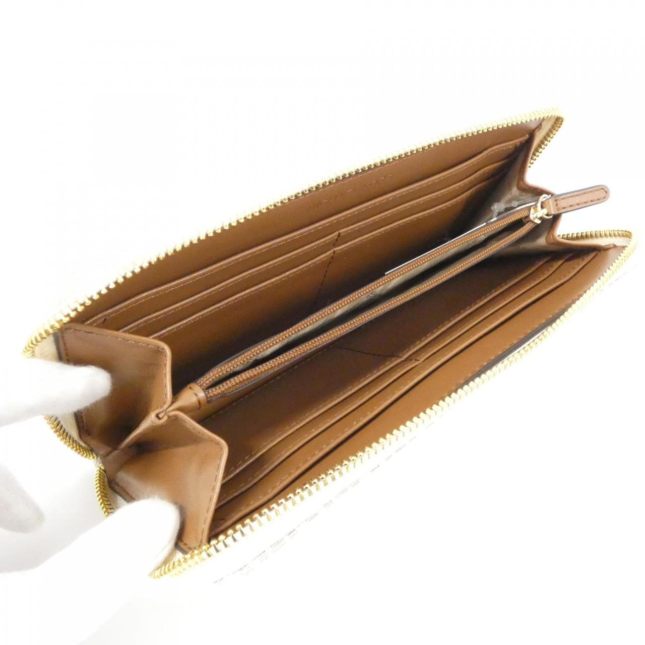 【新品】マイケルマイケルコース JET SET TRAVEL 35F8GTVE9B 財布