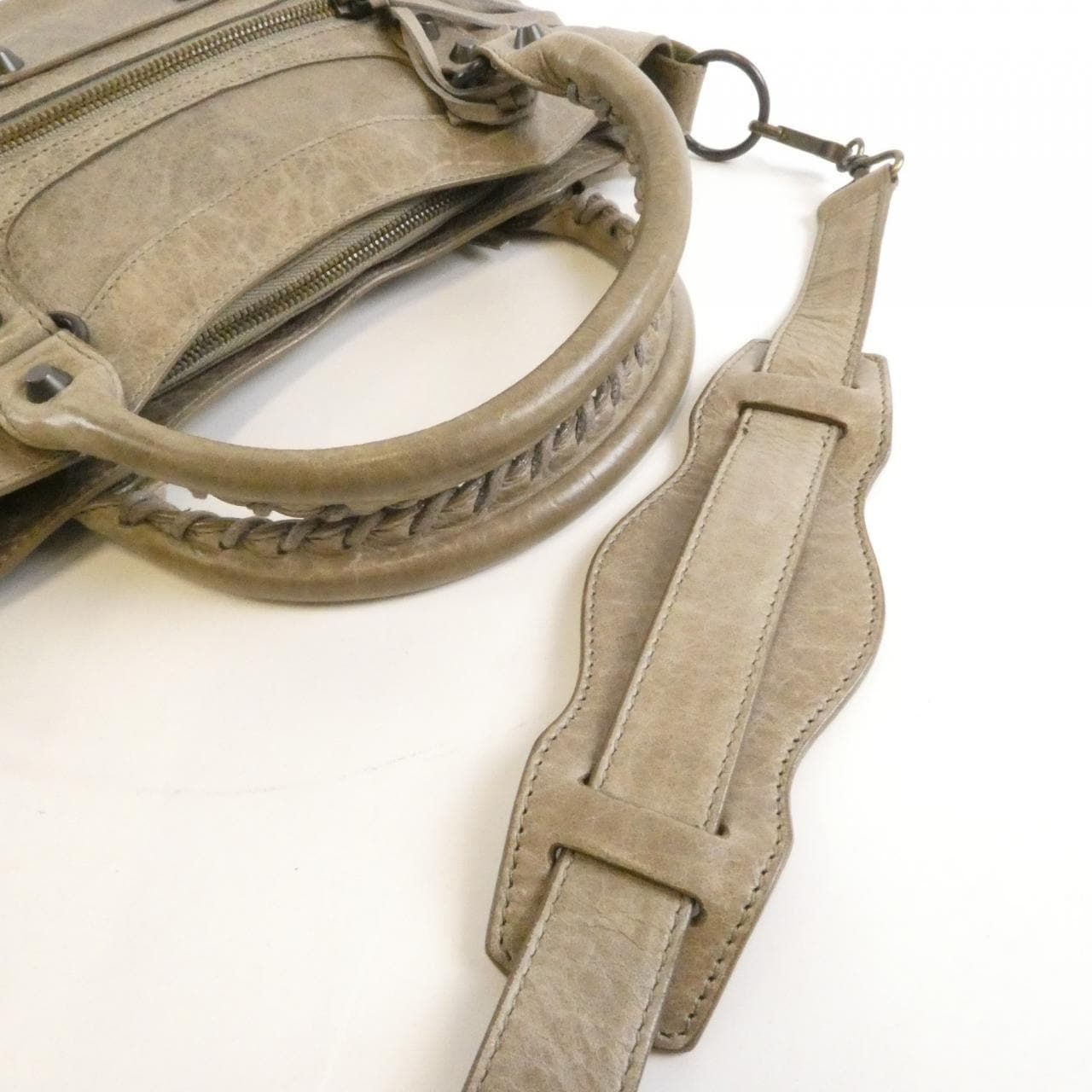 バレンシアガ ザ ファースト 103208 D94JT バッグ