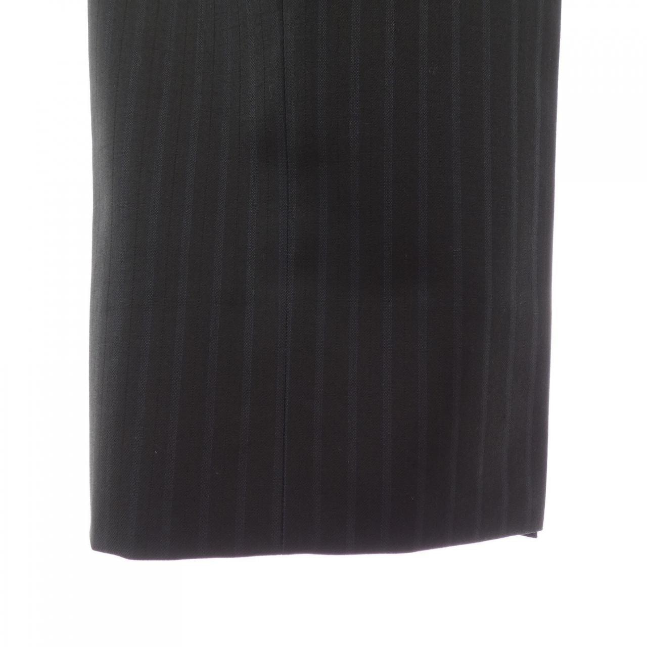 ルイヴィトン LOUIS VUITTON H2C9SAW5I スーツ