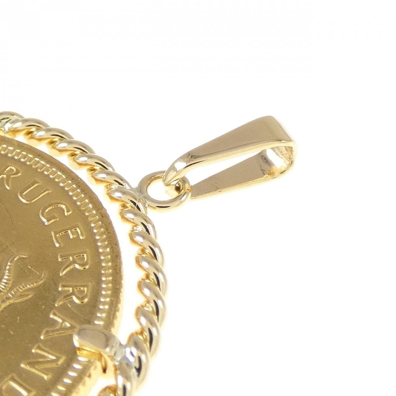 750YG (frame) coin pendant