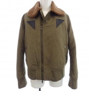 モンクレール MONCLER ダウンジャケット
