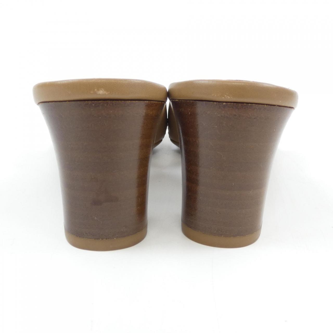 フェラガモ FERRAGAMO PG1965 サンダル