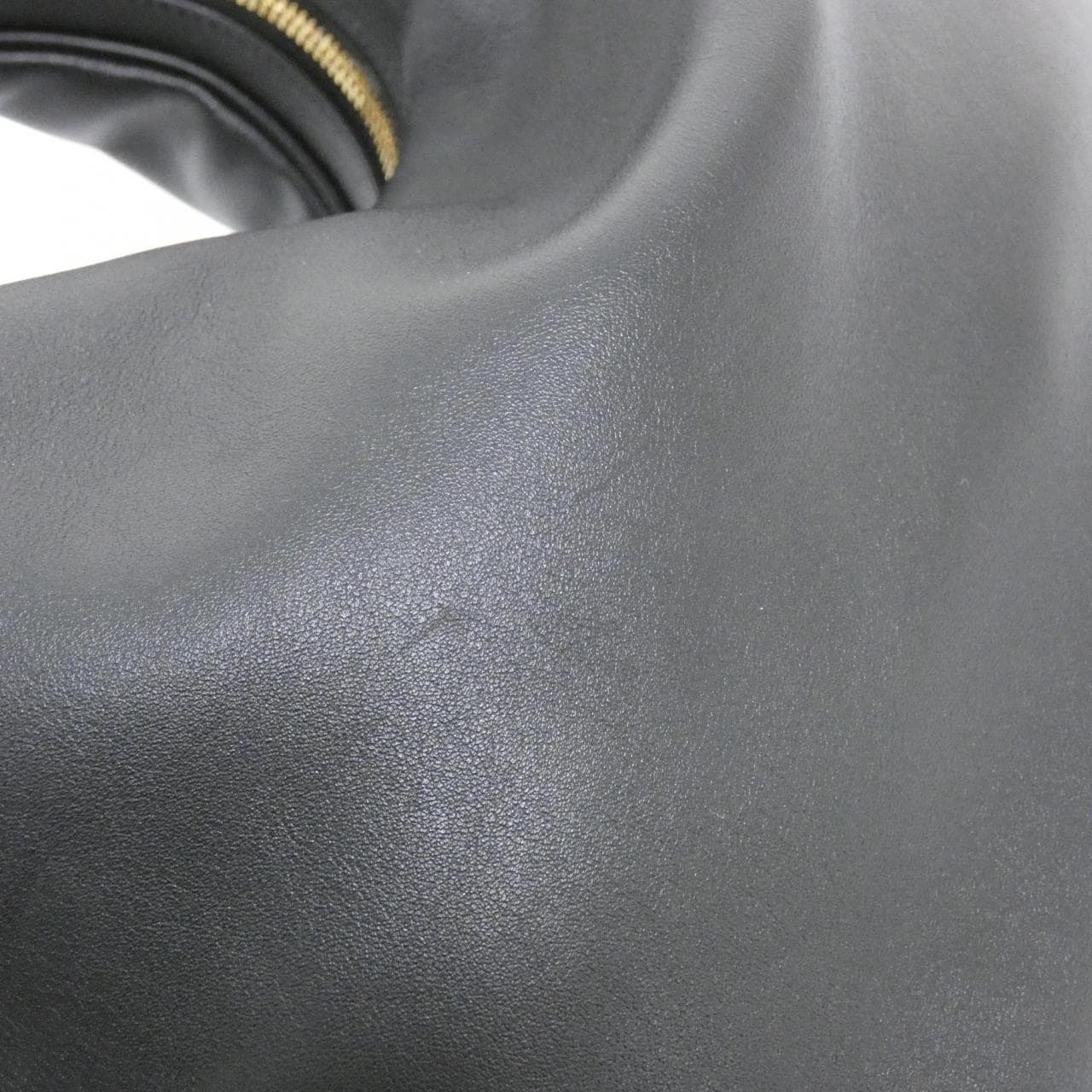 グッチ ATTACHE 702823 UXWBG ショルダーバッグ