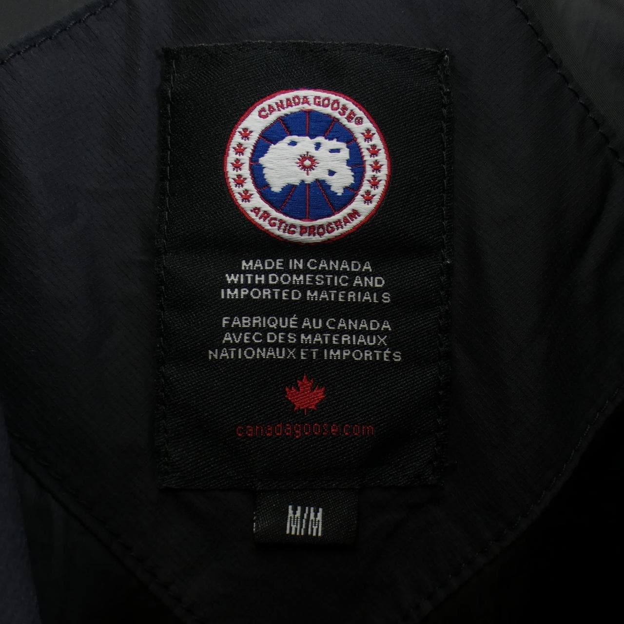 カナダグース CANADA GOOSE 2208M CARBRI カブリ ダウンジャケット