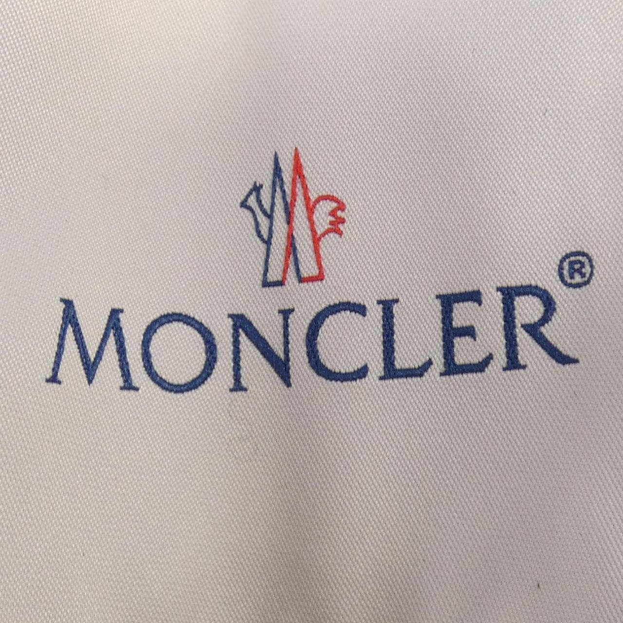 モンクレール MONCLER ACHARD ダウンベスト