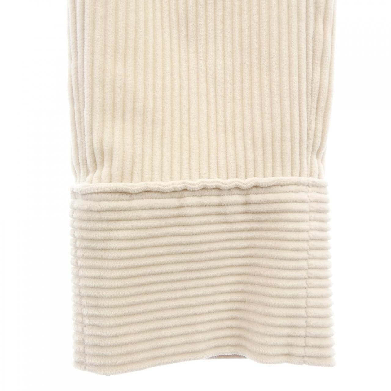 ブルネロクチネリ BRUNELLO CUCINELLI パンツ
