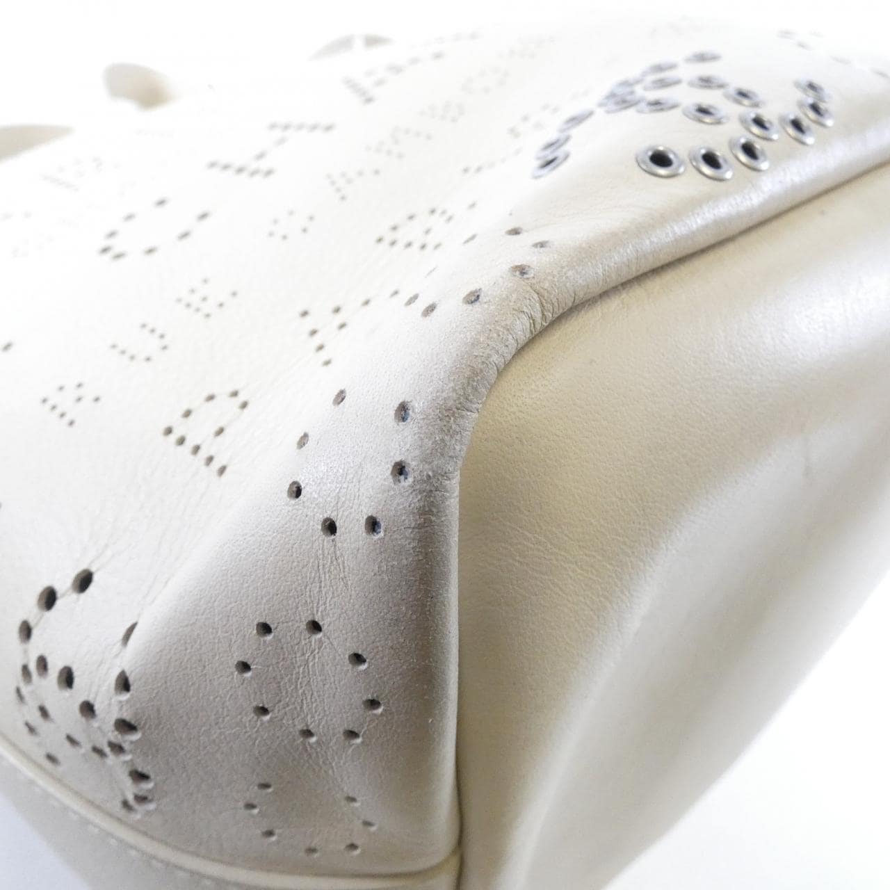 シャネル AS0303 バッグ