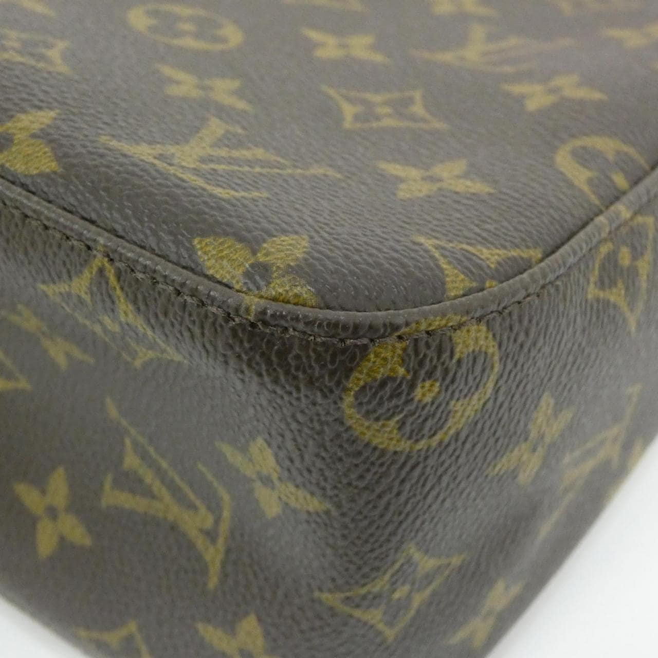 ルイヴィトン モノグラム ルーピング MM M51146 ショルダーバッグ