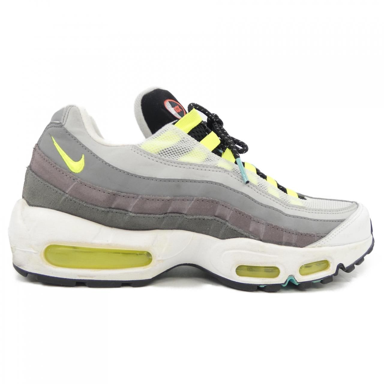 ナイキ NIKE CJ0589-001 スニーカー