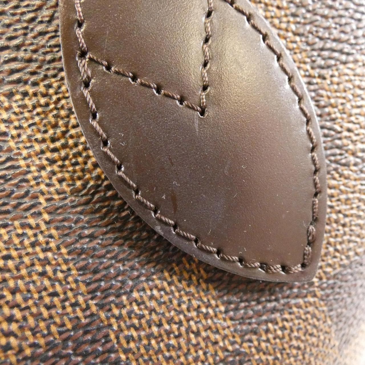 LOUIS VUITTON Damier Neverfull MM N41358 bag